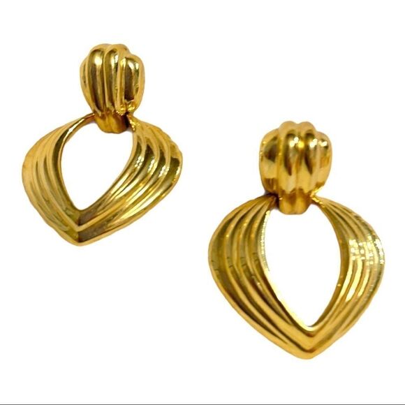 Vintage Y2K Trifari Openwork Dangle Earrings Gold - Picture 1 of 9